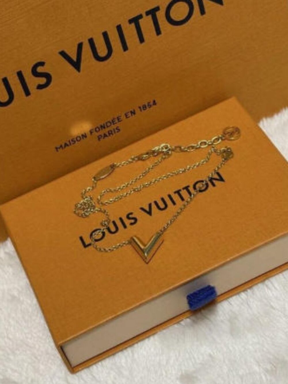 Louis Vuitton Gold V-Shaped Pendant Necklace with Box